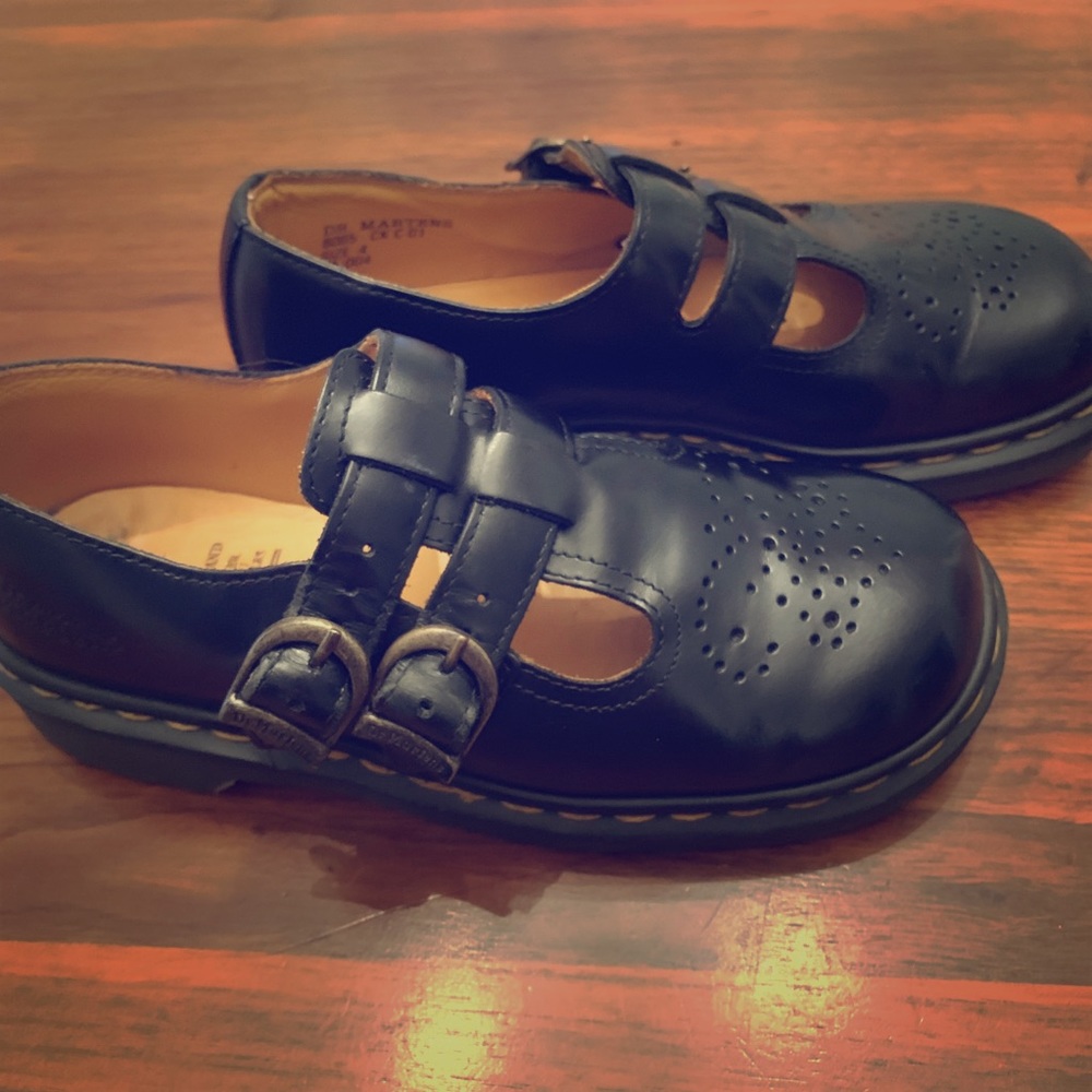 Dr. Martens Mary Janes